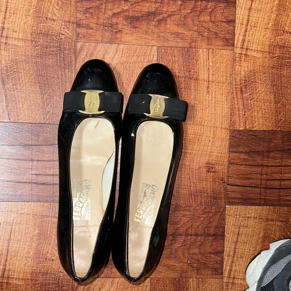 Salvatore Ferragamo Black Patent Vara Bow Flats with Gold Hardware